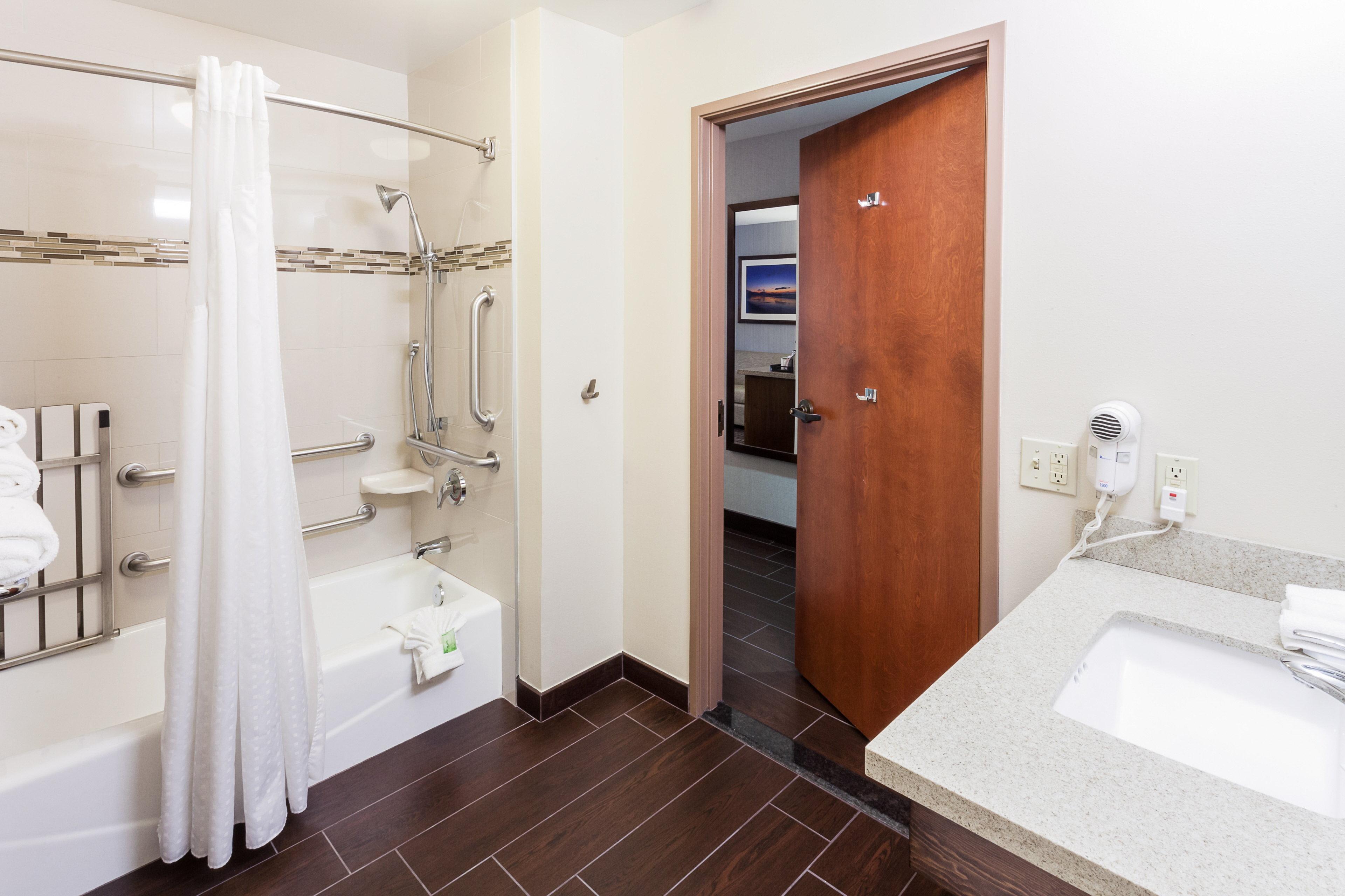 Holiday Inn Express & Suites Carpinteria By Ihg Zewnętrze zdjęcie
